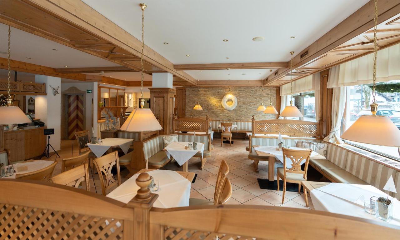Hotel Central Seefeld w Tirolu Zewnętrze zdjęcie
