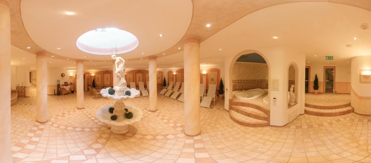 Hotel Central Seefeld w Tirolu Zewnętrze zdjęcie