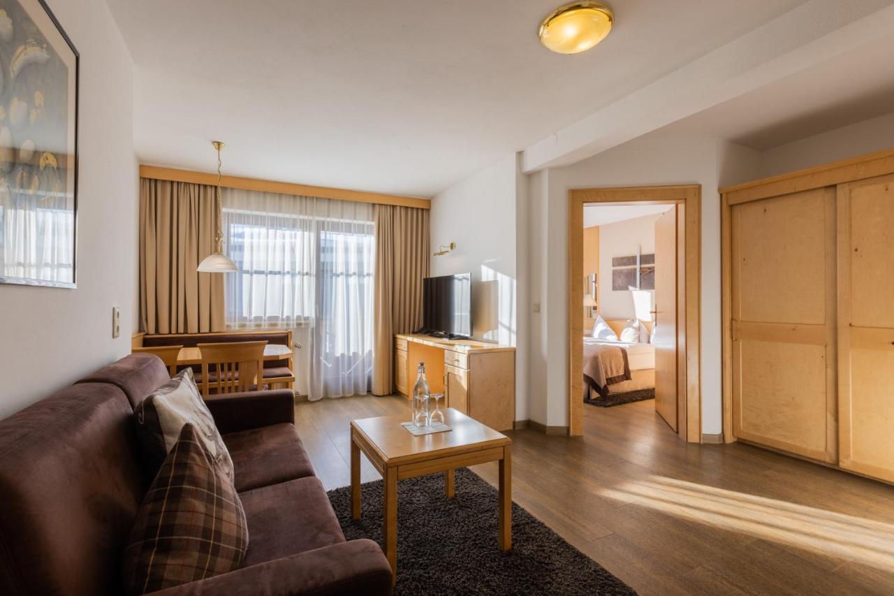 Hotel Central Seefeld w Tirolu Zewnętrze zdjęcie