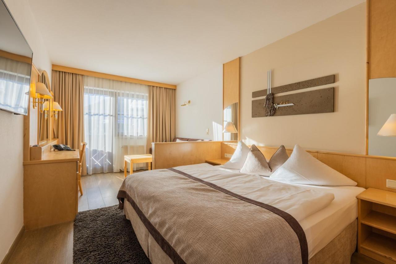 Hotel Central Seefeld w Tirolu Zewnętrze zdjęcie