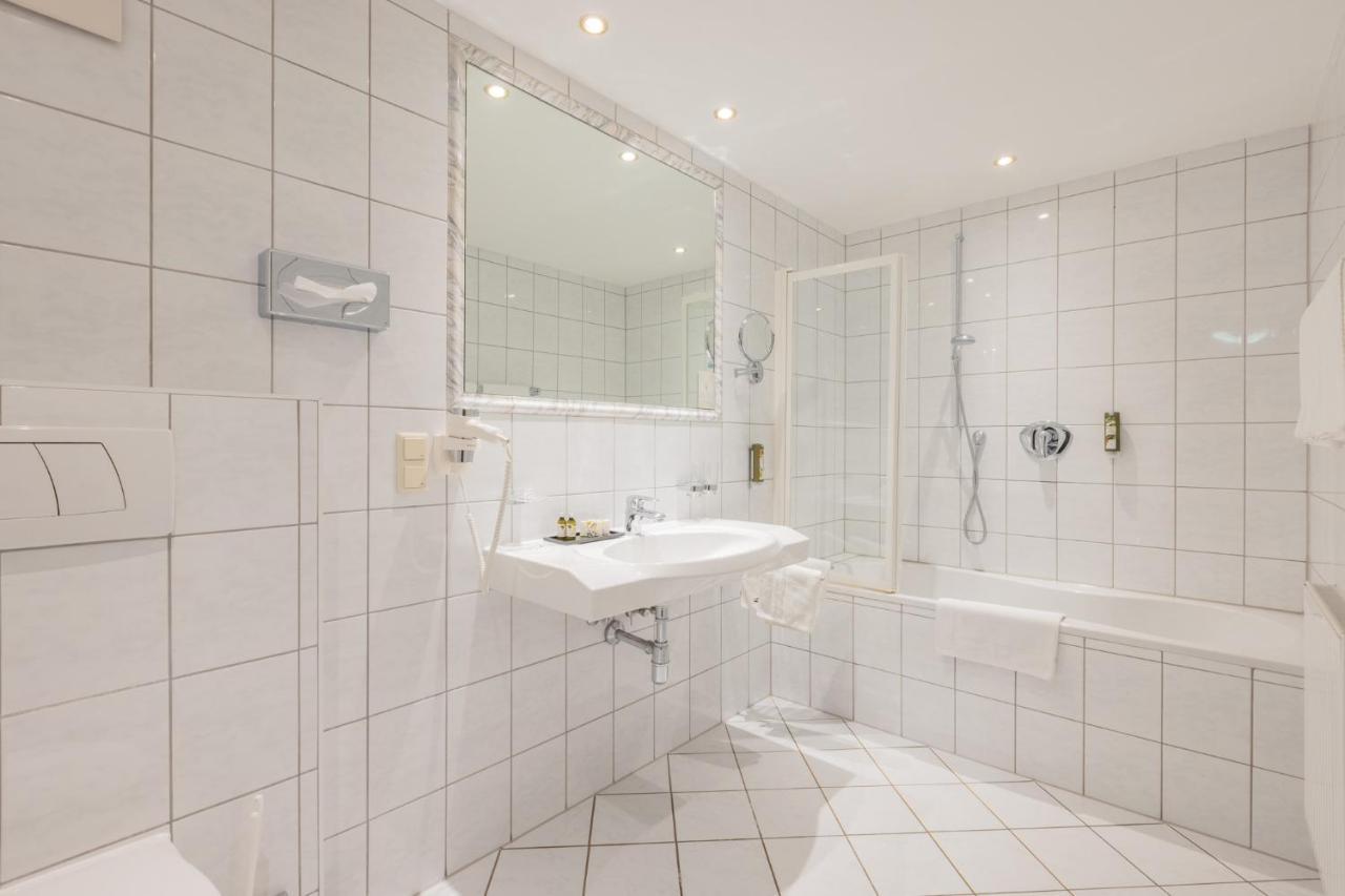 Hotel Central Seefeld w Tirolu Zewnętrze zdjęcie